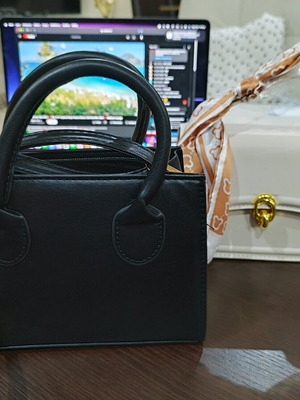 Women's mini bags new, black and white