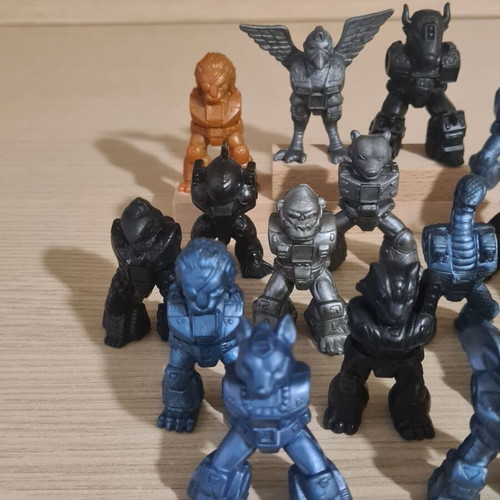 Teratomachoi figures used, set of 17
