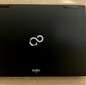 Fujitsu Laptop S752