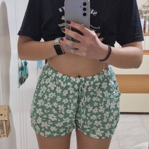 Celestino floral shorts like new, size S-M, viscose fabric