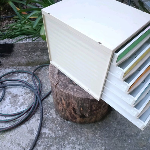 Used office filing cabinet with 6 drawers without key
