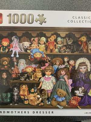 King International Grandma's Dresser 1000-piece puzzle