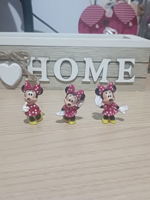 Minnie Mouse collectible figures used