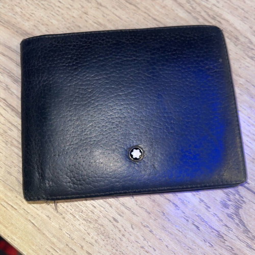Mont Blanc Classic wallet like new, black