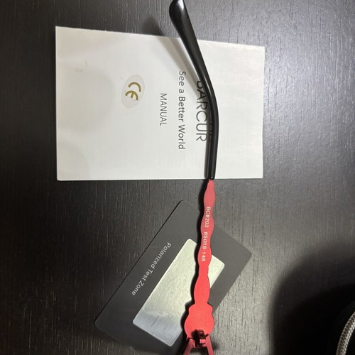 Barcur women's sunglasses like new with case and polarized test