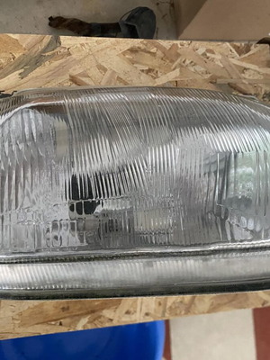 Φώτα εμπρός Ford Escort μεταχειρισμένα