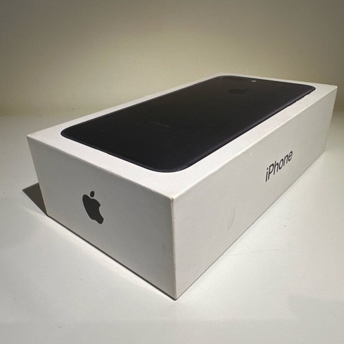 iPhone 7 Plus 32GB box used, black