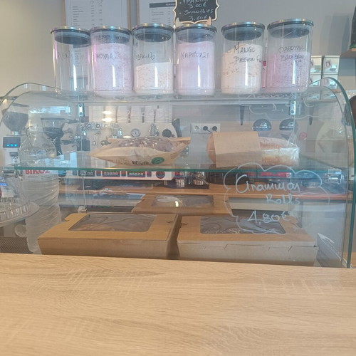 Neutral Display Case like new, 45 liters, glass