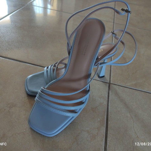 Dino Ricci Select women's turquoise summer sandals like new, size 37