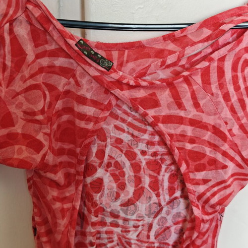 Women's pink short-sleeve blouse with back opening like new