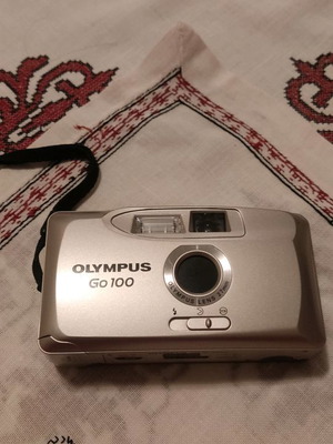 Φωτογραφική μηχανή Olympus GO 100 μεταχειρισμένη με θήκη