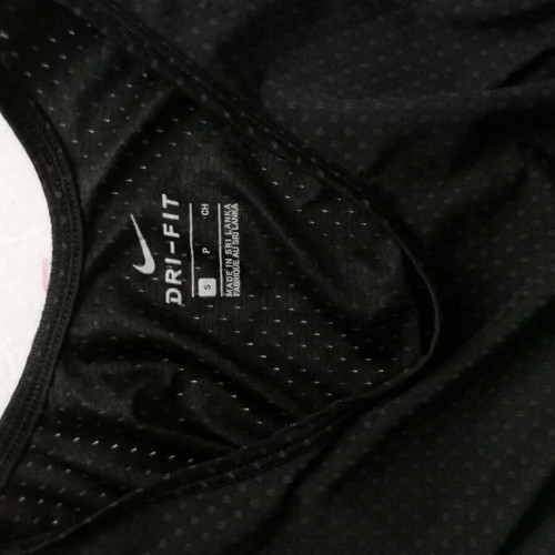 Nike small breathable tank top used, lightweight and airy