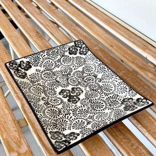 Ionian porcelain platter with black and white designs 24.5x9cm new