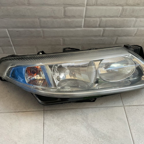 Renault Laguna right headlight used 2001-2007 original