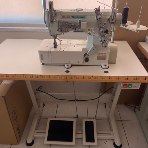 Pegasus Professional 5-Thread W562 Overlock Sewing Machine like new