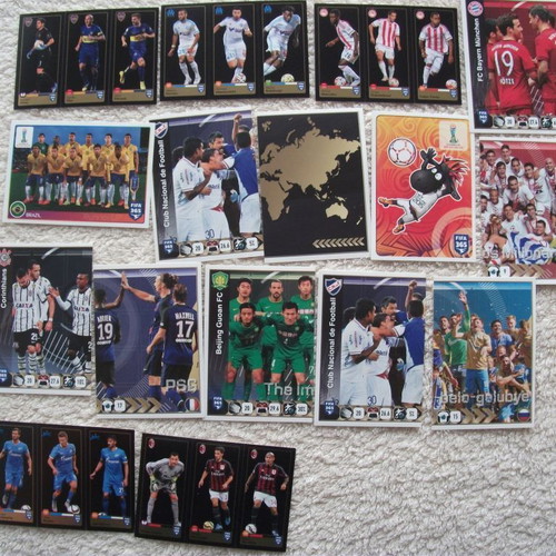 Panini FIFA 365 stickers like new, set of 32 with gold accents