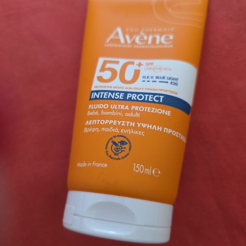 Avene Intense Protect Sunscreen 50 SPF 150ml new