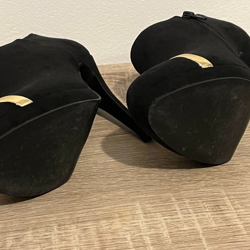 Primadonna ankle boots black suede like new size 36