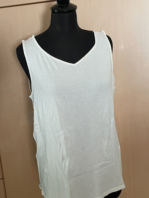 White cotton women's top long V neck used