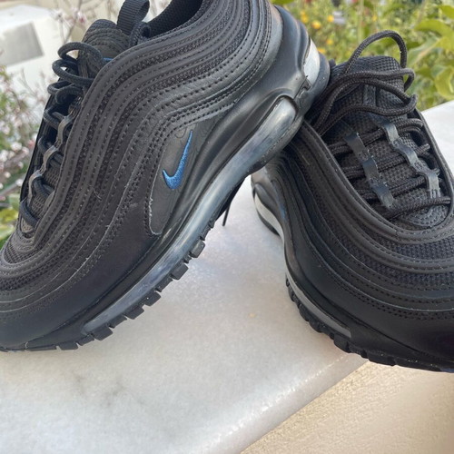 Nike athletic shoes like new, size 36.5 black