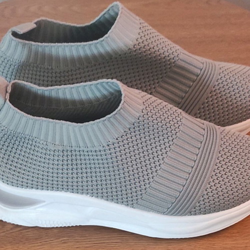 Sneakers women's sock No 41 like new, white and grey