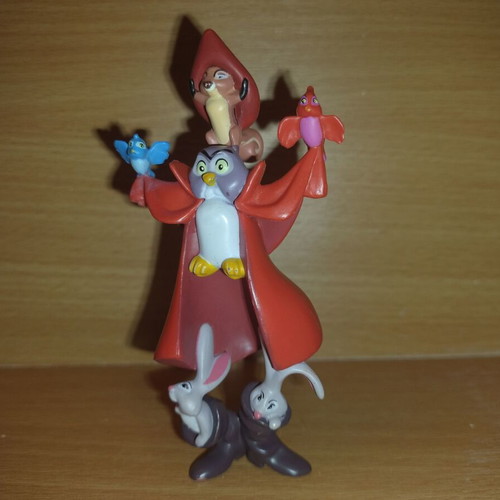 Disney Store Aurora Sleeping Beauty exclusive figure set used