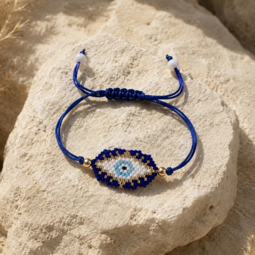 Handmade Evil Eye Bracelet new, white and blue