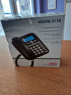 AEG Voxtel C110 ενσύρματο τηλέφωνο με ανοιχτή ακρόαση καινούργιο, μαύρο