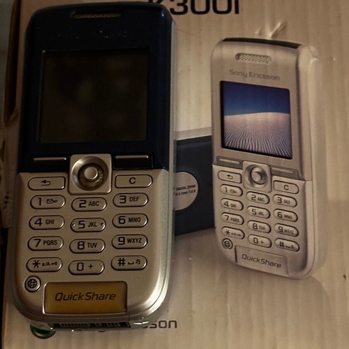 Sony Ericsson K300i used mobile phone with accessories