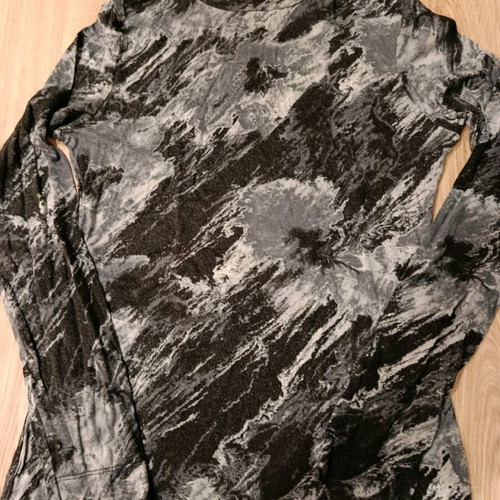 Zara collection XL turtleneck top like new, black and gray