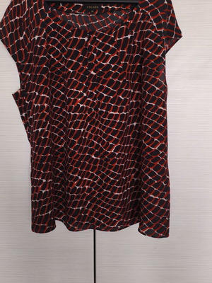 Escada summer women's blouse like new, geometric pattern, black and red