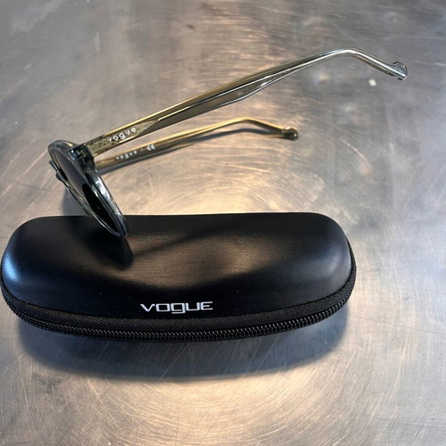 Vogue VO5327S 282071 sunglasses like new, transparent grey and dark green