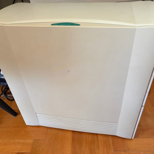Apple Power Macintosh 9600/300 used with Sonnet Cresendo G4/400 accelerator