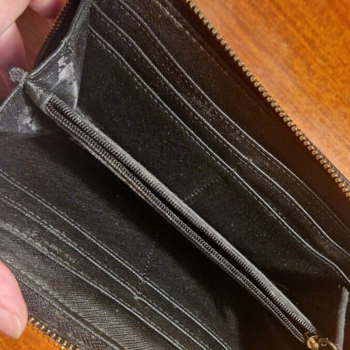 Karl Lagerfeld wallet like new, black