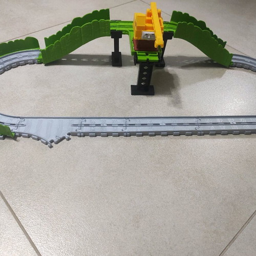 Tomas train track like new