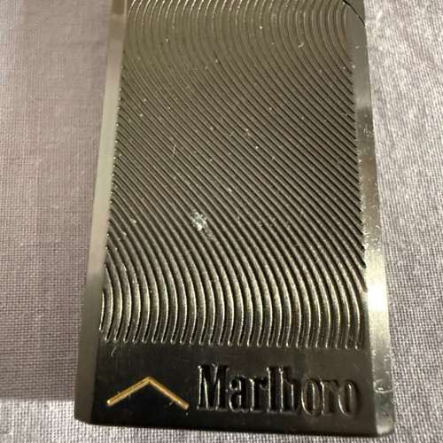 Marlboro metal lighter