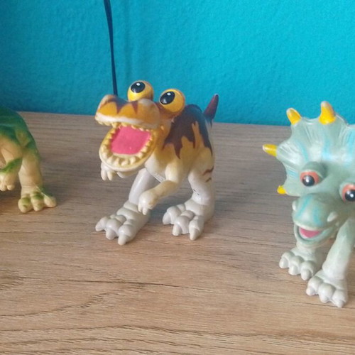 Dinosaur Figures set of 3 used, vintage style plastic rubber