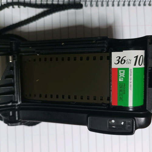 Olympus Superzoom 800 φωτογραφική μηχανή σαν καινούργιο, φακός 38-80mm