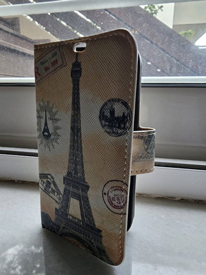 Phone case new with Eiffel Tower design