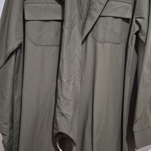 Khaki dress size 40 new with side slits, midi length