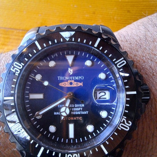 Tecnotempo Automatic Diver 2000M 6500FT Submarine Limited Edition like new