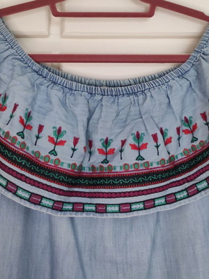 Denim blouse with embroidered ruffle used, size L