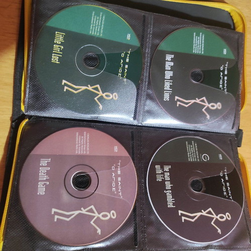 The Saint DVD like new, pack of 45, in case with sleeves