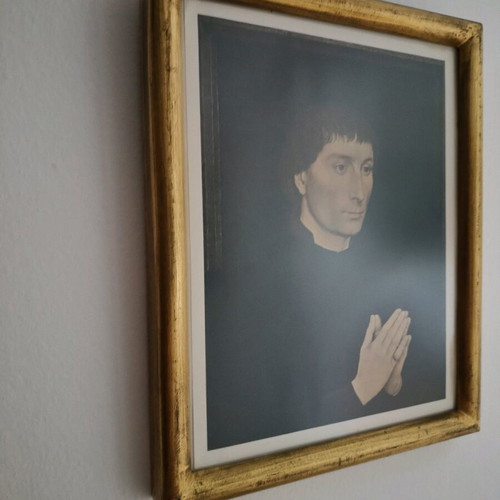 Framed painting Catholic monk praying with wooden frame and gold leaf like new