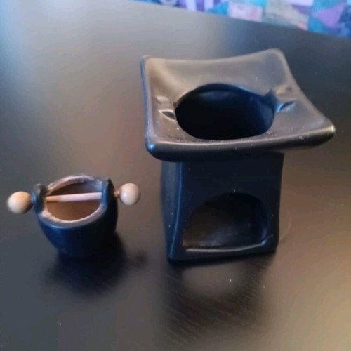 Ceramic room diffuser used