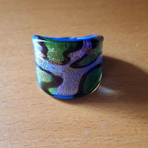 Murano glass ring like new, multicolored