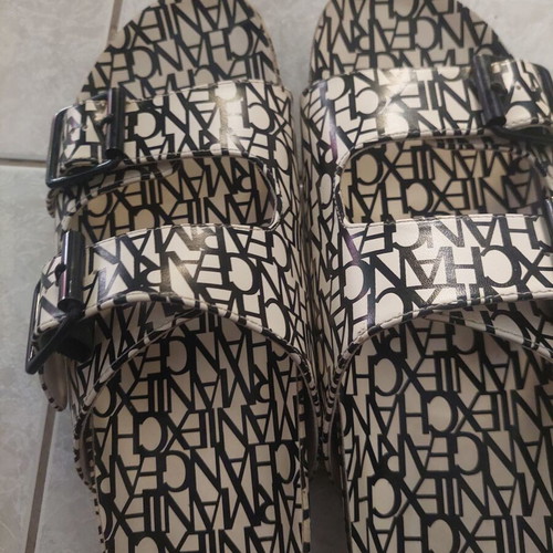 Armani Exchange slippers size 40, almost new, black and white
