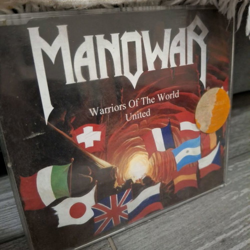 Manowar Warriors Of The World United CD single like new, metal