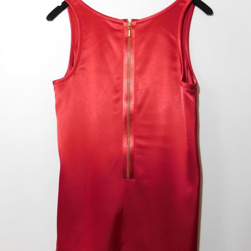Theory satin matte sleeveless blouse Medium like new, red