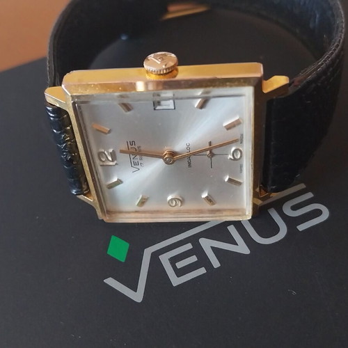 Venus vintage wristwatch 1970s like new, white dial